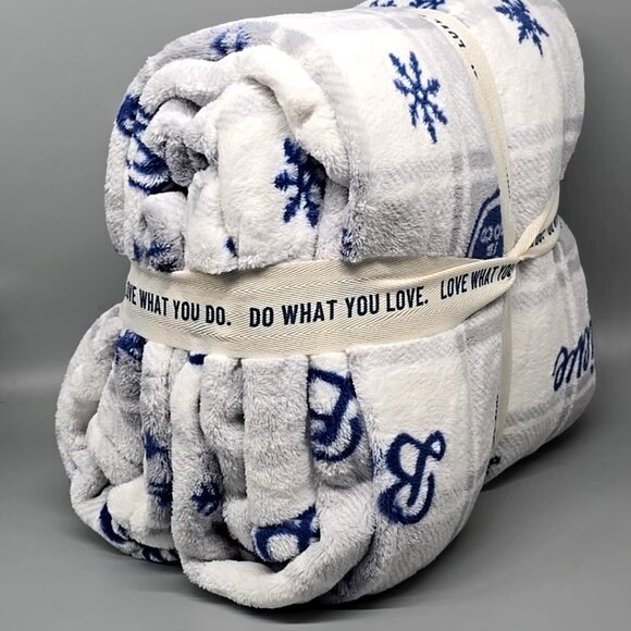 Life Is Good Berkshire Plaid Believe Cozy Plush Throw Blanket Oversized 60x70 - Picture 4 of 9